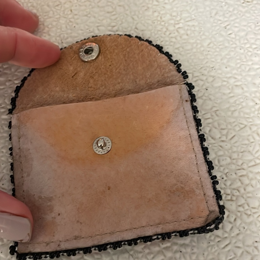 Vintage Tribal Native American Beaded Leather coin purse - Picture 3 of 3